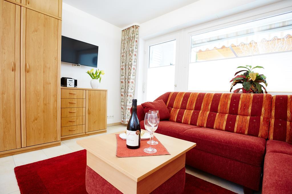 Ferienwohnung Angermeier オーベルストドルフ エクステリア 写真